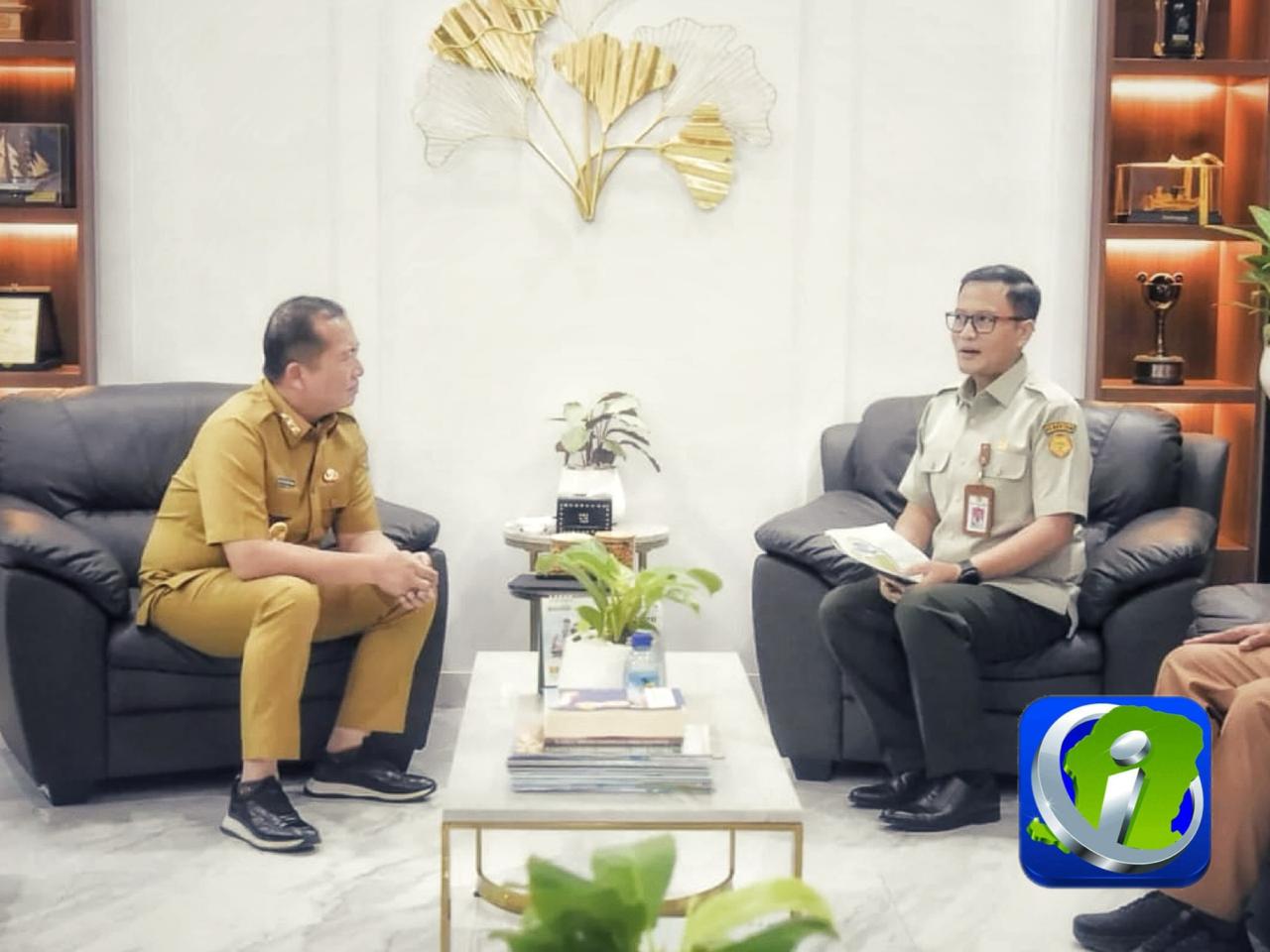 Gubernur Nusa Tenggara Barat (NTB) Lalu Muhamad Iqbal siang ini menerima kunjungan dari Direktur Perlindungan dan Optimasi Lahan Direktorat Jenderal Lahan dan Irigasi Pertanian Kementerian Pertanian (Kementan) Brigjen Andi Herindra Rahmawan